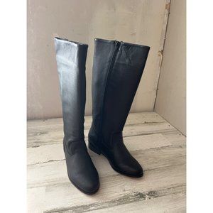 Classique black leather knee high small heeled zipper boots size 7.5  NWT